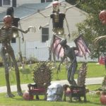 Outdoor hocus pocus halloween decor