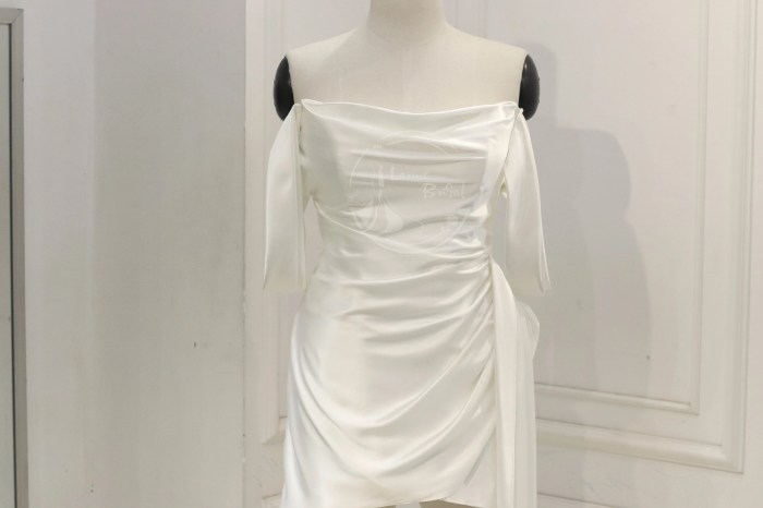 Satin short wedding dress